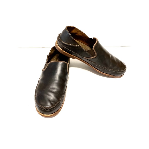 olukai dress shoes